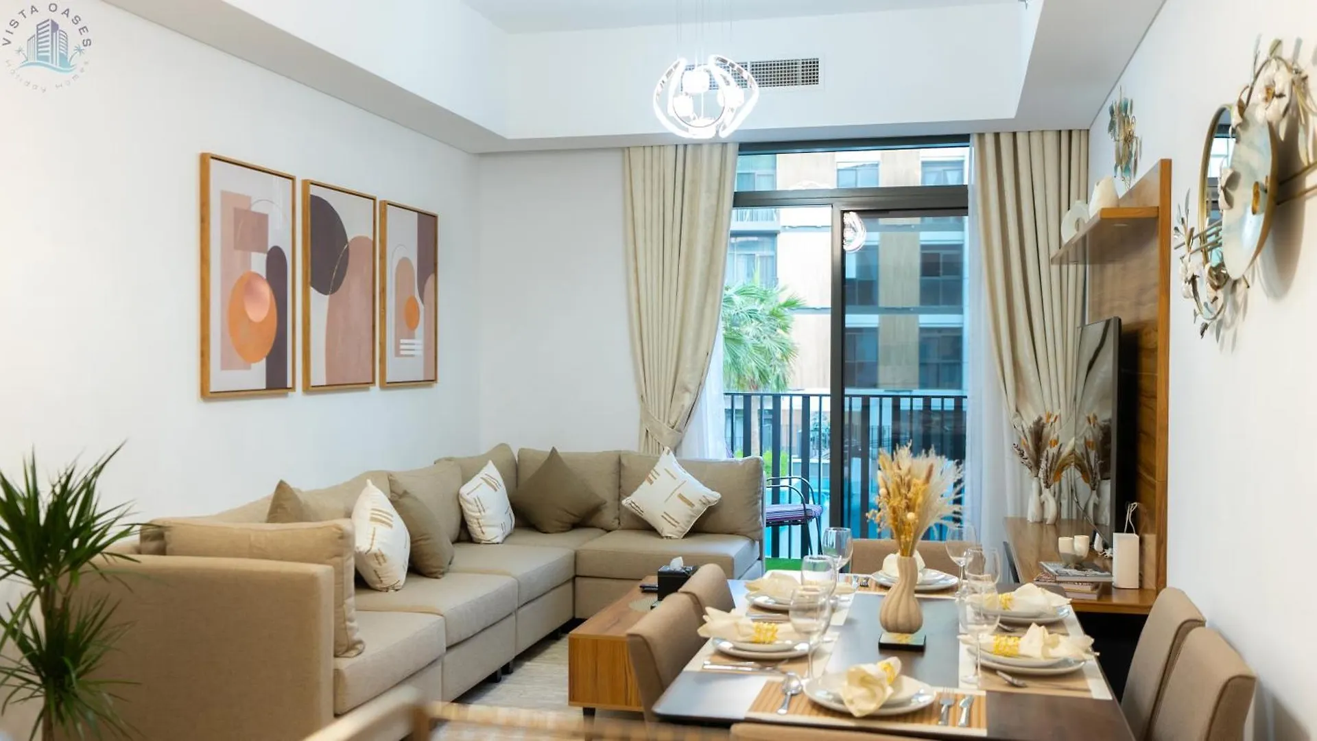 Exquisite 2Br With Pool View Apartment Dubai