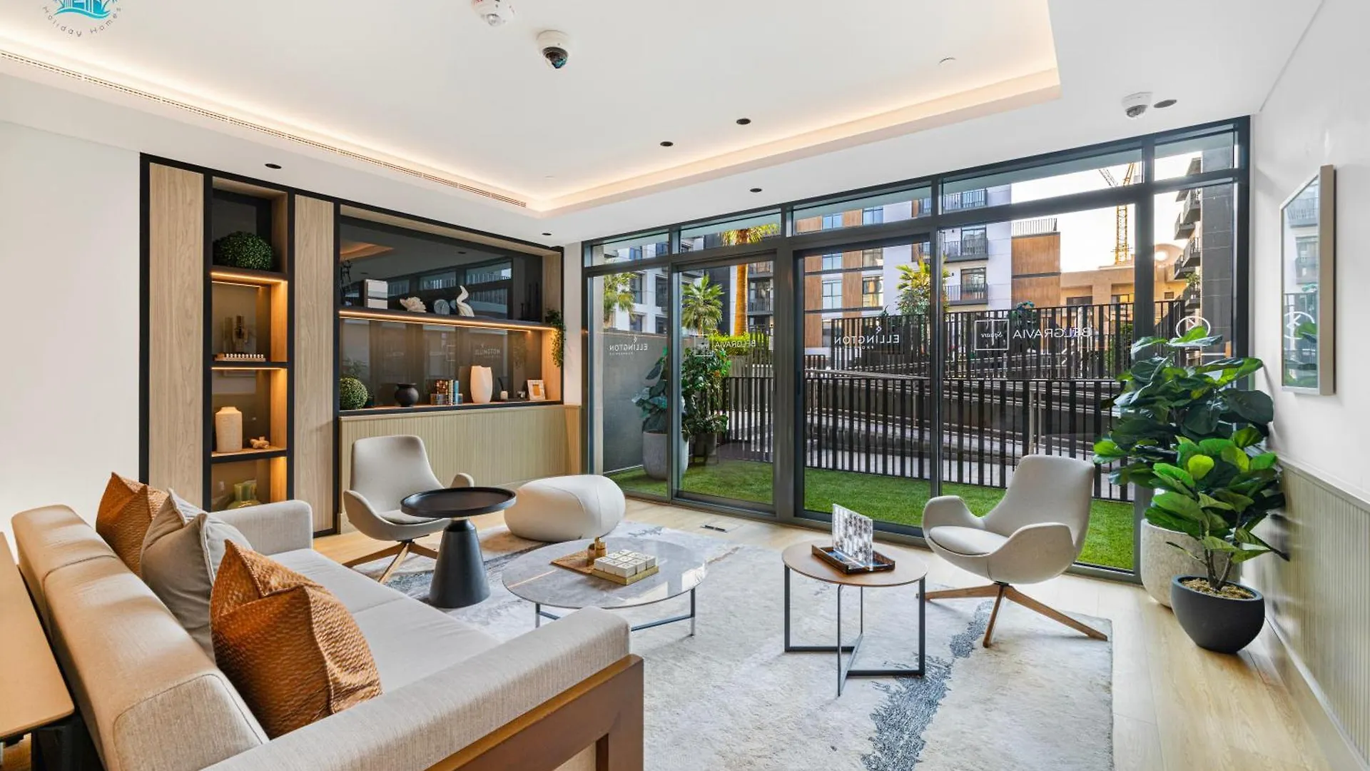 Exquisite 2Br With Pool View Apartment Dubai 0*,