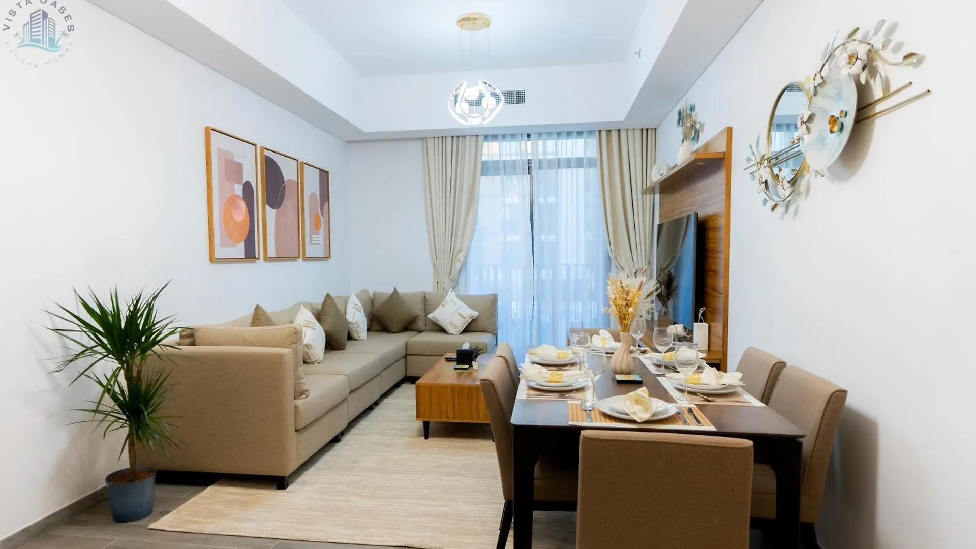 Exquisite 2Br With Pool View Apartment Dubai